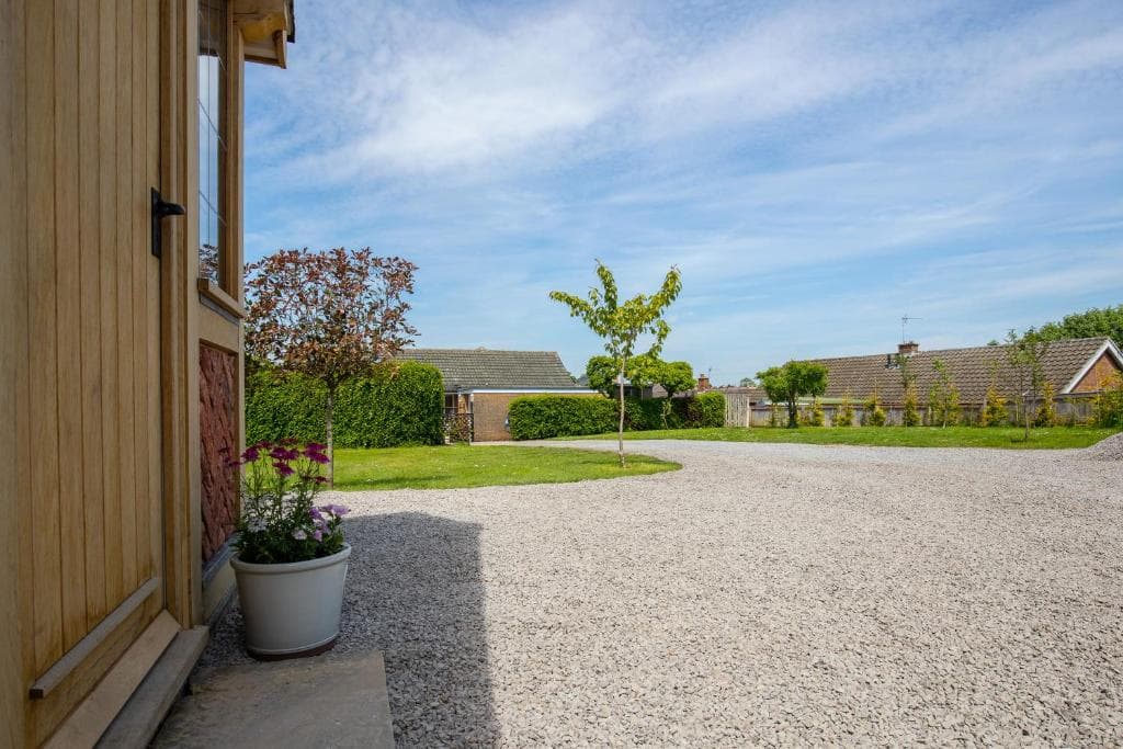 Exclusive Holiday Accommodation - Bancoft Cottage Image 4