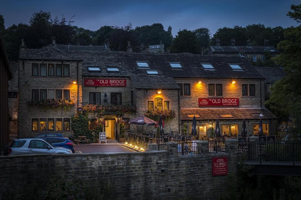 The Old Bridge Inn, Holmfirth, West Yorkshire Image 4