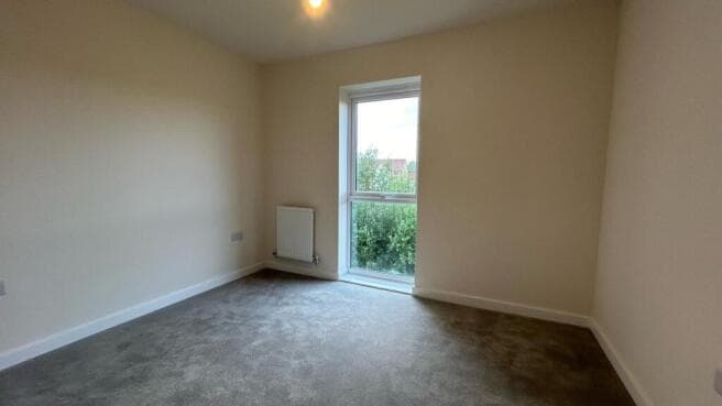 2 bed Flat to rent Image 5