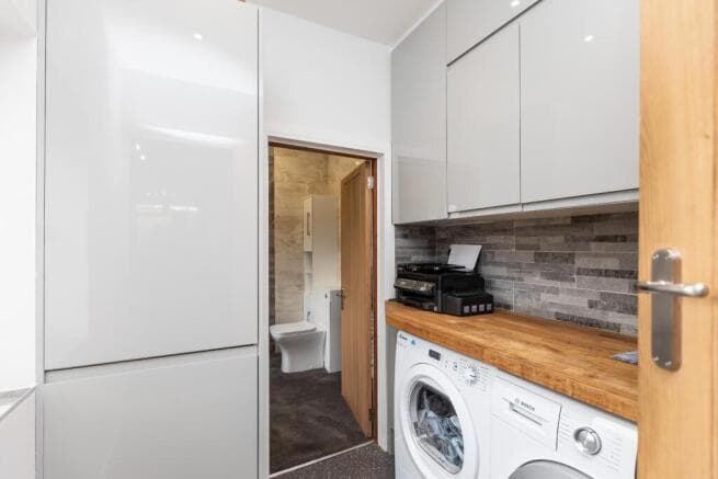 3 bed Detached for sale Image 7