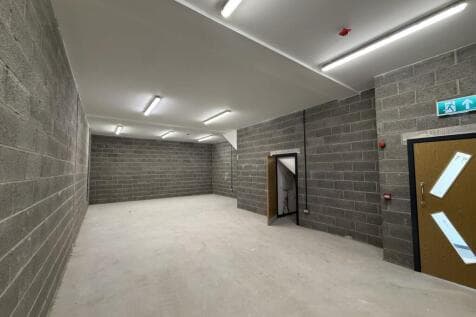 Distribution Warehouse to rent Image 5