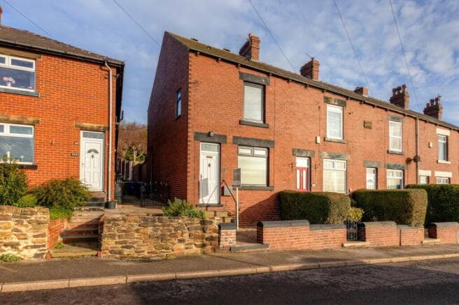 3 bed Terraced to rent in barnsley