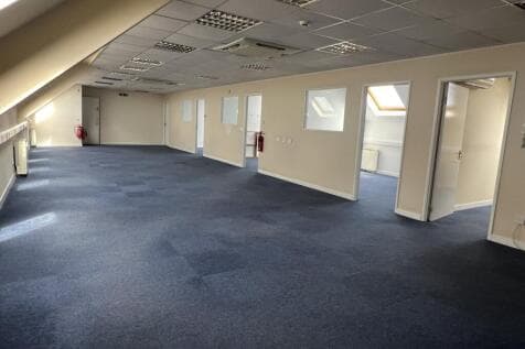 Office to rent Image 6