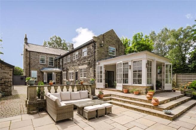 8 bed Detached for sale Image 12