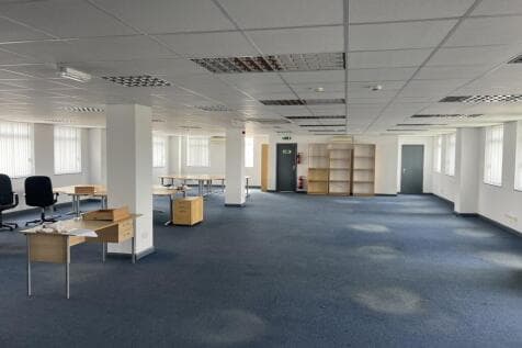 Office to rent Image 5