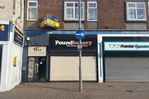 Retail Property (high street) to rent Image 6