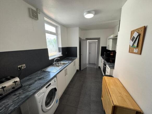 5 bed House to rent in hull