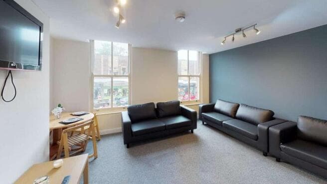 7 bed Flat to rent Image 12