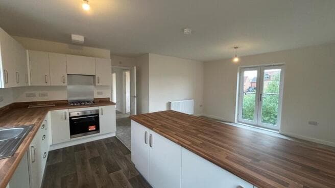 2 bed Flat to rent Image 2