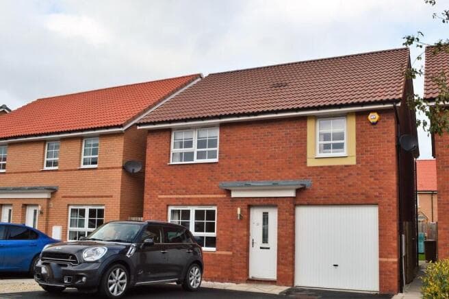 4 bed Detached to rent in beverley