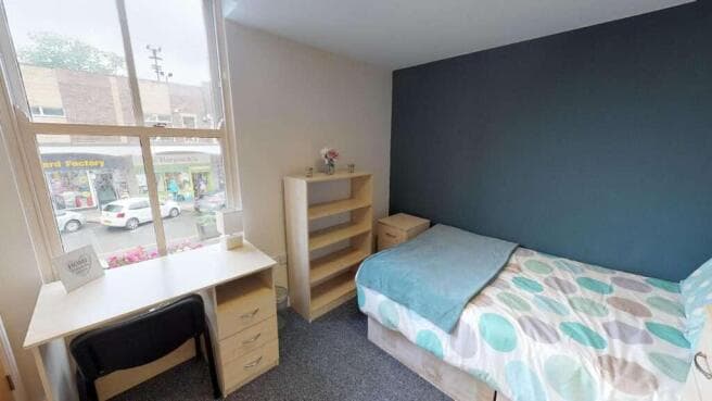 7 bed Flat to rent Image 8