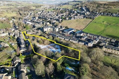 Land for sale in keighley
