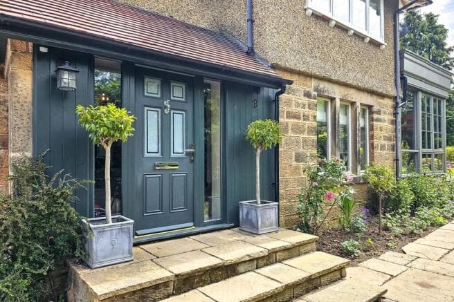 4 bed Detached for sale Image 5