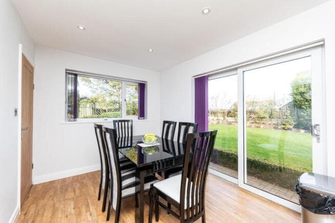 3 bed Detached for sale Image 3