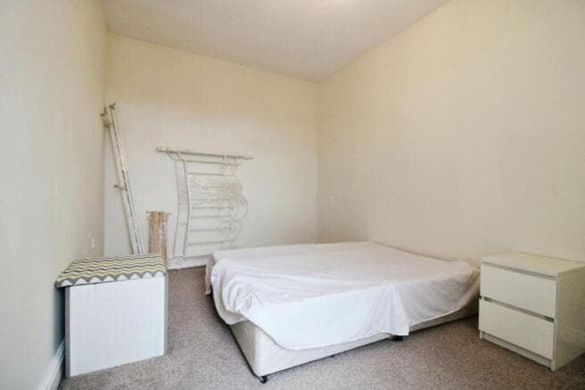 3 bed Terraced to rent Image 11