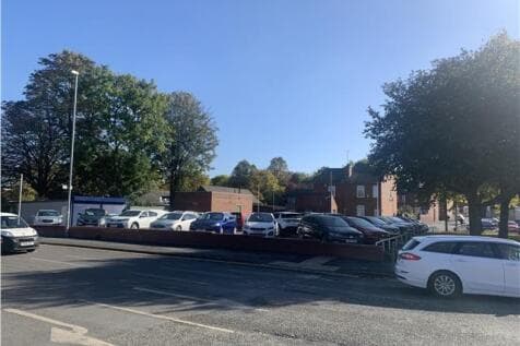 Retail Property (high street) to rent Image 4