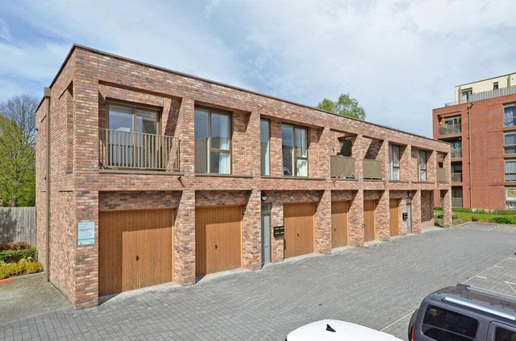 1 Bedroom Flat For Sale In Bayldon House, The Chocolate Works, York, Yo23 in york