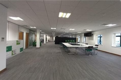 Office to rent Image 7