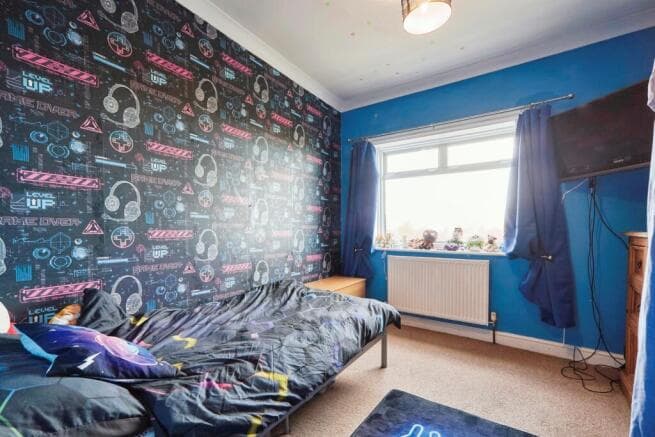 7 bed Semi-Detached for sale Image 11