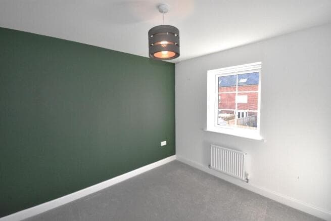 3 bed Detached to rent Image 10
