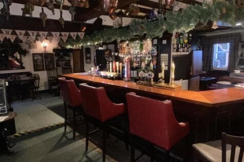 4 bed Pub for sale in keighley