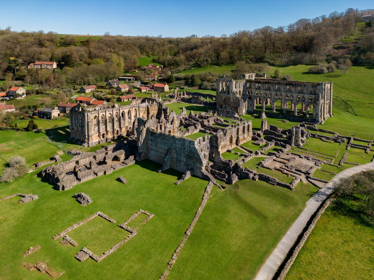 Walk: Rievaulx Abbey, Cold Kirby and Old Byland