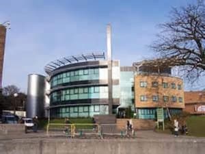 Accommodation at The Dolphin SA1 Hotel in swansea airport