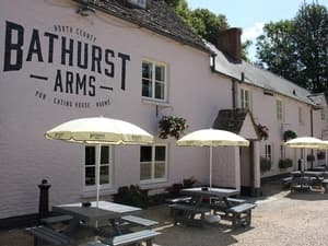 Accommodation at Bathurst Arms in cotswold airport