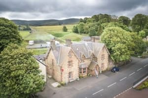 The Hopetoun Arms Hotel