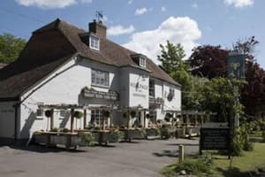 Accommodation at The Woolpack Inn Warehorne in lympne airport