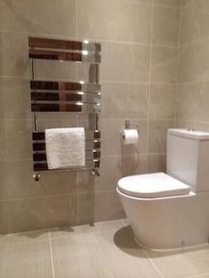 LA B and B Guest Accommodation