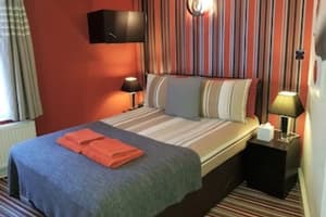 Robin 7 Lodge City Centre