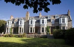 Kilmarnock Arms Hotel