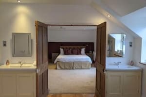 Accommodation at Elderbrook House in mod lyneham