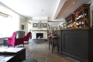 Accommodation at The Wheatsheaf Inn in cotswold airport