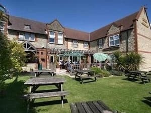 Accommodation at The Bolingbroke Hotel in mod lyneham