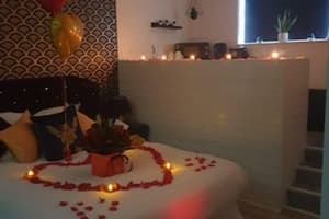 The Mayfair Lodge - Caravaning Glamping & Camping