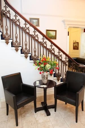 Gatwick Cambridge Hotel