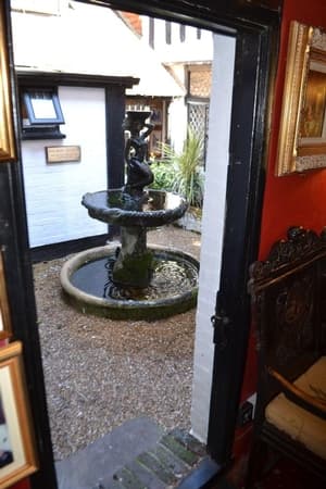 Accommodation at The Mermaid Inn in lydd airport