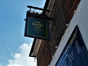 Accommodation at The Ship Inn in lydd airport