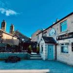 The New Rushcart Inn &  Country Dining