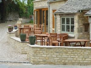 Accommodation at The Plough Bed and Breakfast in cotswold airport