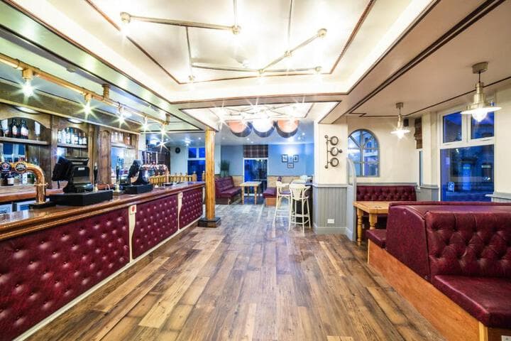 Churchills Hotel Image 12