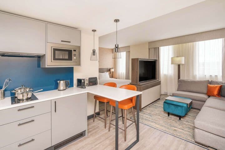 Hyatt House Leeds Image 1