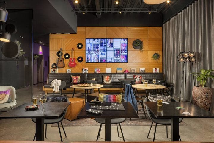 Moxy York Image 4