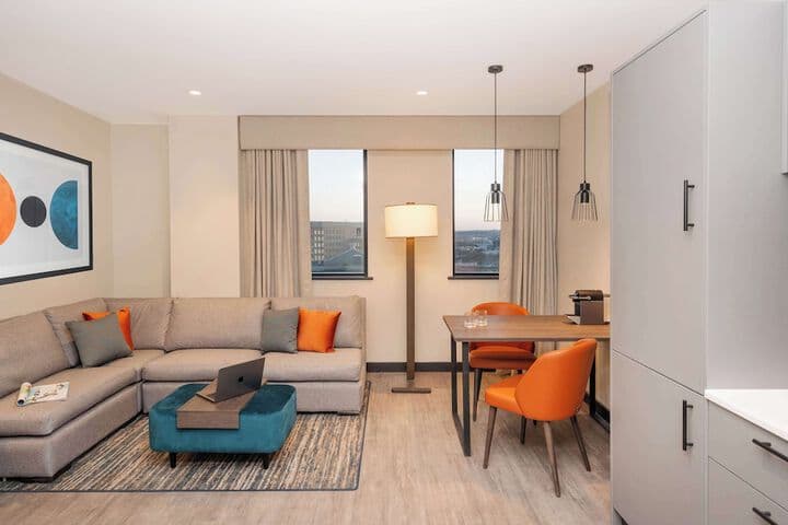 Hyatt House Leeds Image 11