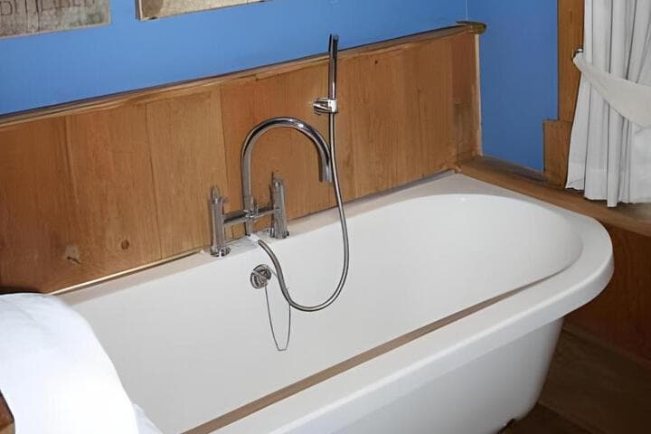 The Inn at Cheltenham Parade Image 6