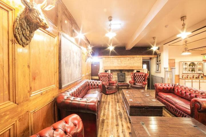 Churchills Hotel Image 11