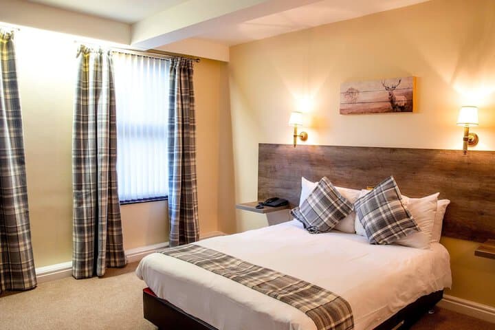 The Sitwell Arms Hotel Image 6