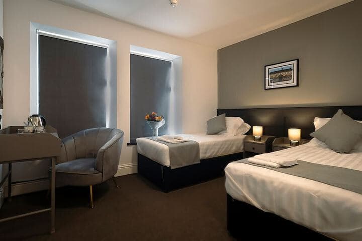 Friendship Hotel Image 6